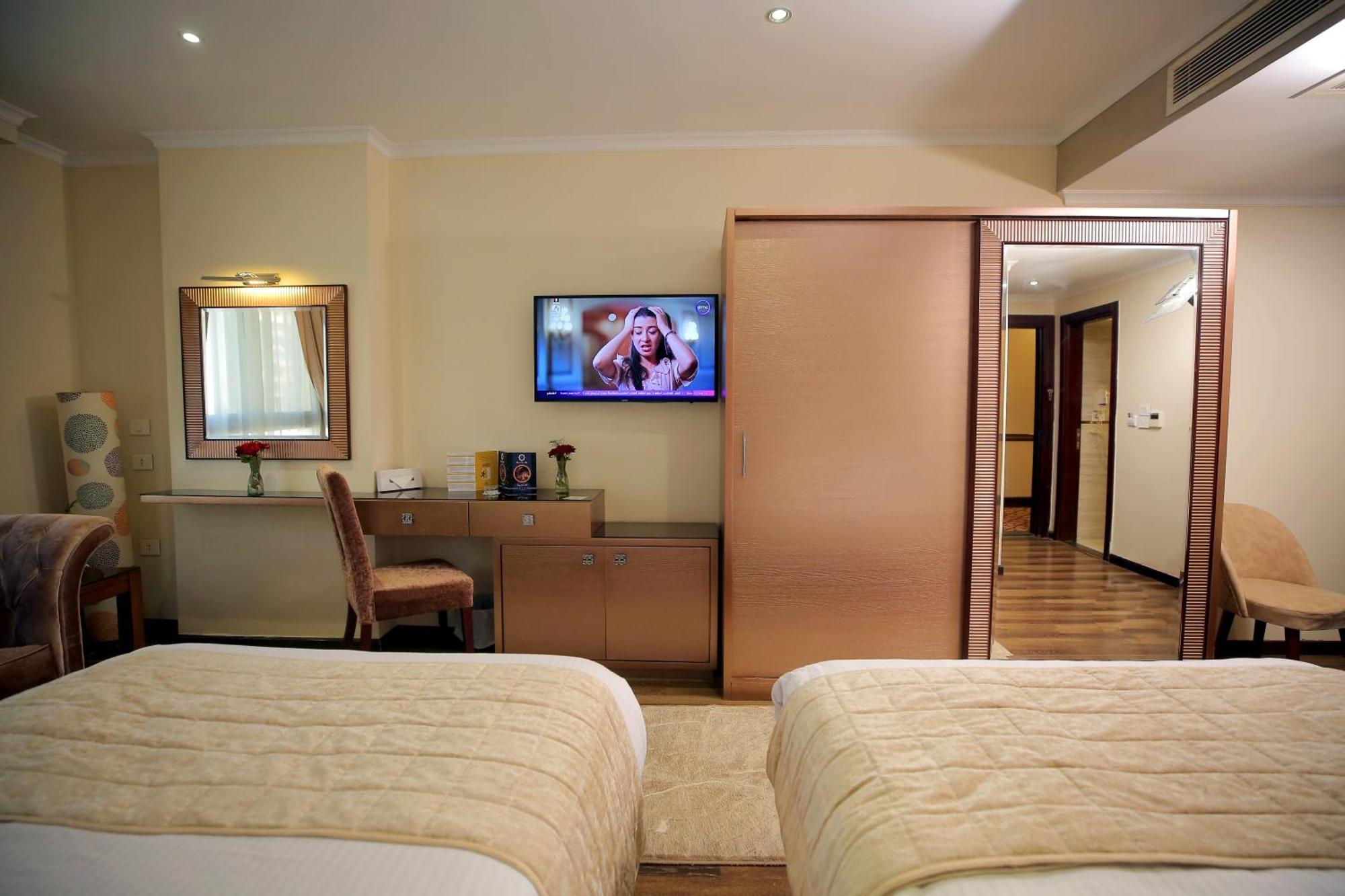 Cairo Taj Hotels & Suites - Dokki المظهر الخارجي الصورة